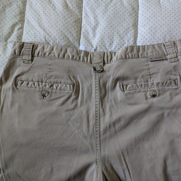 Columbia Sportswear cargo pants - Picture 4 of 7